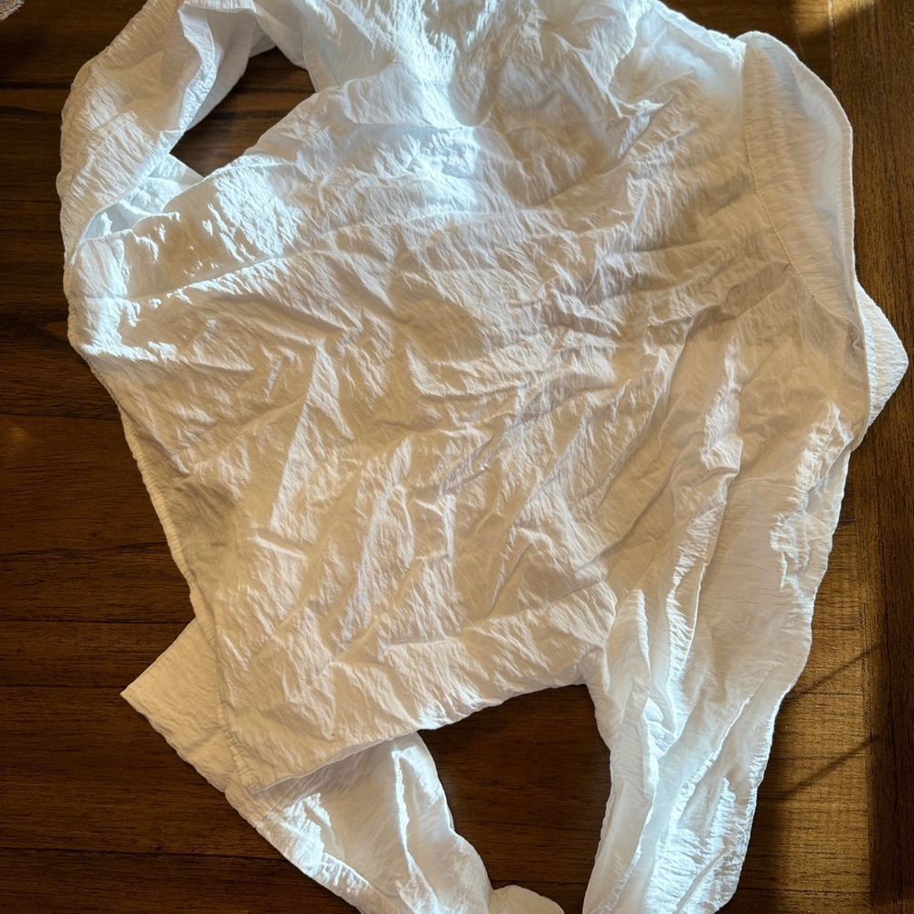 Small cropped button up - Picture 5 of 5